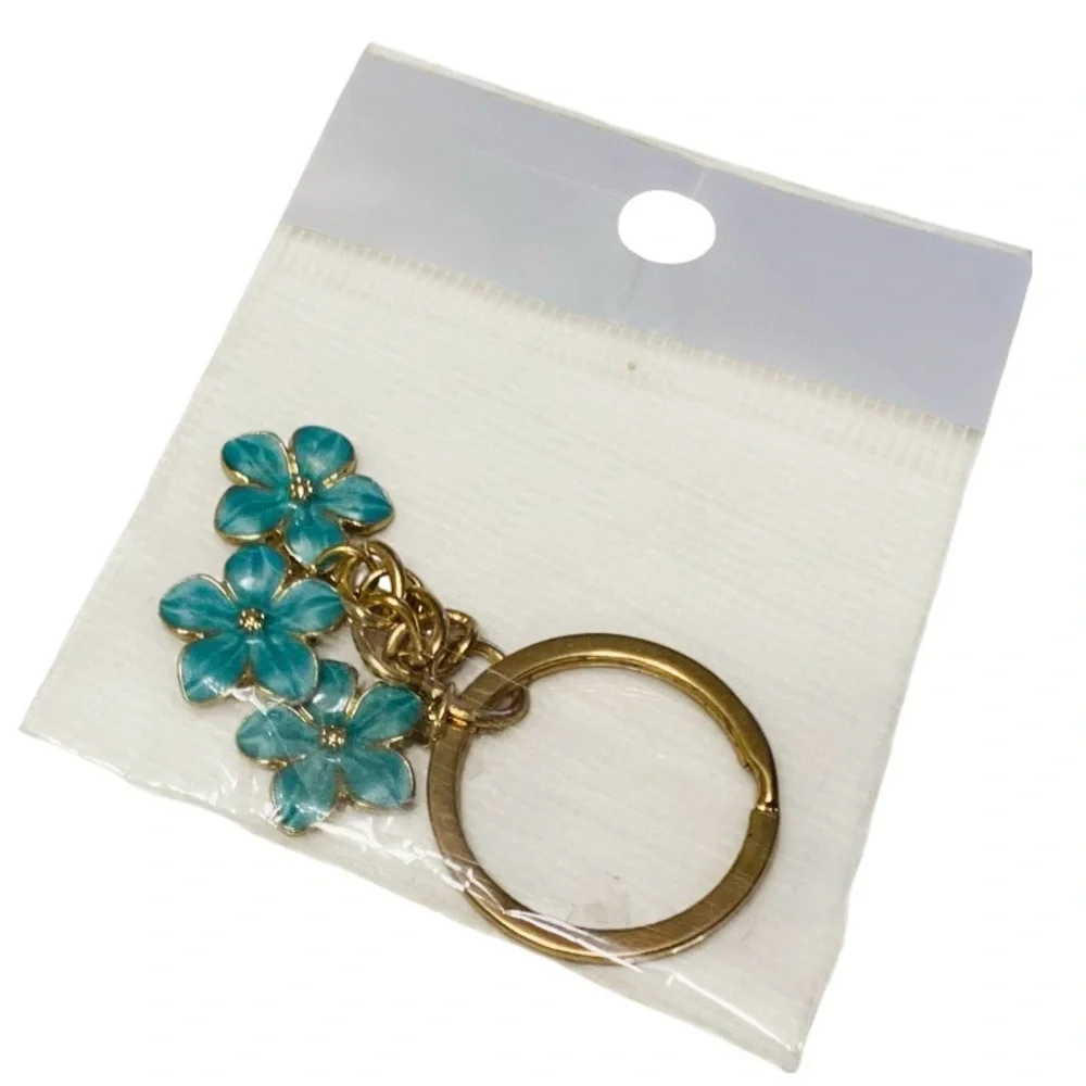 Bag Teal Enamel Keychain Charm Key Holder 3 Cherry Blossoms NIB Never Opened - Picture 6 of 8